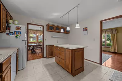 9N879 Beckman Trail, Elgin, IL 60124 - Photo 14