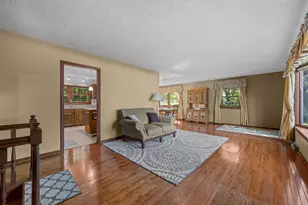 9N879 Beckman Trail, Elgin, IL 60124 - Photo 6