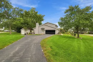 21W134 Club Terrace, Itasca, IL 60143 - Photo 6