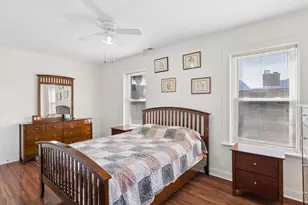 6450 N Troy St, Chicago, IL 60645 - Photo 14
