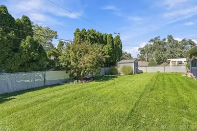 194 Patrick Drive, South Elgin, IL 60177 - Photo 22