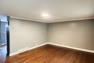 1221 Mulford St, Evanston, IL 60202 - Photo 2