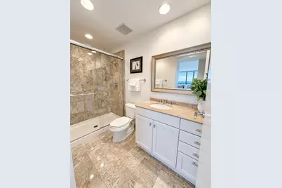 600 N Lake Shore Drive #1011, Chicago, IL 60611 - Photo 18