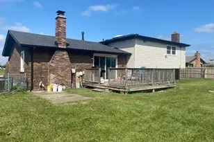 3105 196th St, Lynwood, IL 60411 - Photo 2
