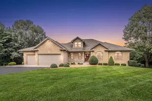 2506 Mustang Trail, Woodstock, IL 60098 - Photo 1