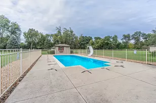 2506 Mustang Trail, Woodstock, IL 60098 - Photo 32