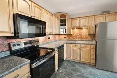 [Address not provided], Chicago, IL 60660 - Photo 6