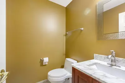 77 Montclair Road, Vernon Hills, IL 60061 - Photo 8