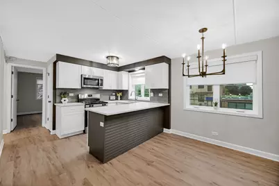 225 E Wing Street #302, Arlington Heights, IL 60004 - Photo 4