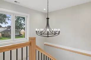 8201 N Wisner St, Niles, IL 60714 - Photo 8