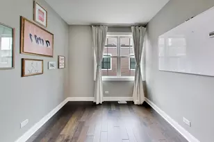 3022 W Newport Ave, Chicago, IL 60618 - Photo 38
