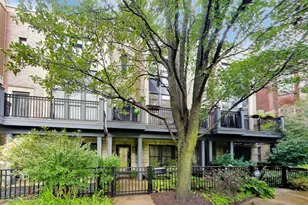 3022 W Newport Ave, Chicago, IL 60618 - Photo 2