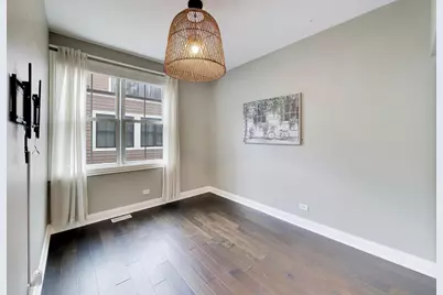 3022 W Newport Avenue, Chicago, IL 60618 - Photo 34