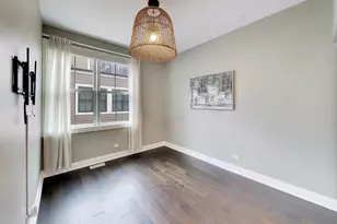 3022 W Newport Ave, Chicago, IL 60618 - Photo 34