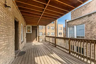 7451 N Greenview Ave, Chicago, IL 60626 - Photo 8