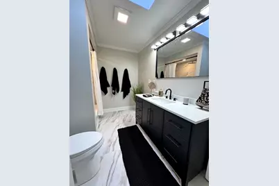 1221 174th Street, East Hazel Crest, IL 60429 - Photo 10