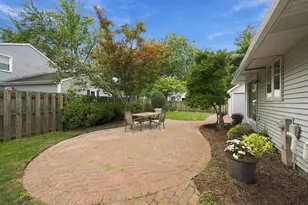 1114 Lexington Ln, Batavia, IL 60510 - Photo 36