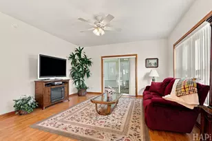 2903 Carousel Ct, Grayslake, IL 60030 - Photo 10