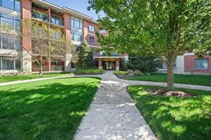 855 E 22nd St, Lombard, IL 60148 - Photo 1