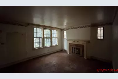 6120 S Loomis Boulevard, Chicago, IL 60636 - Photo 8