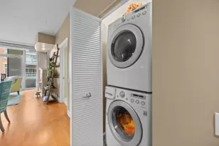 1001 W Madison St, Chicago, IL 60607 - Photo 18