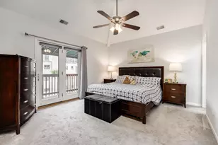 917 W Lakeside Pl, Chicago, IL 60640 - Photo 14
