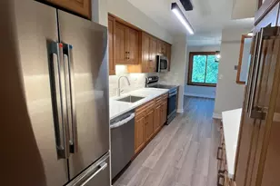 1615 E Central Rd, Arlington Heights, IL 60005 - Photo 6