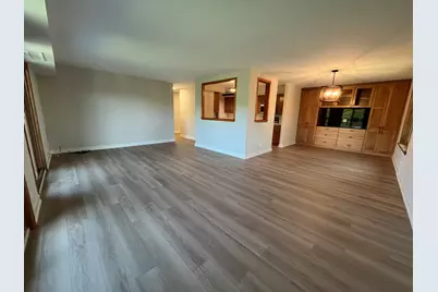 1615 E Central Road #422-C, Arlington Heights, IL 60005 - Photo 8