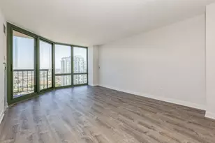 111 W Maple St, Chicago, IL 60610 - Photo 6