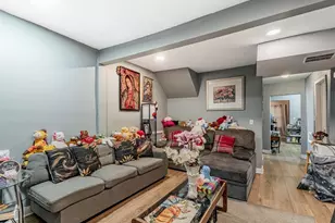 5727 S Hermitage Ave, Chicago, IL 60636 - Photo 4