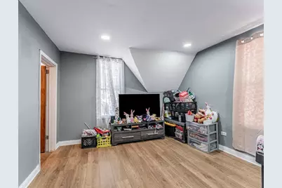 5727 S Hermitage Avenue, Chicago, IL 60636 - Photo 22