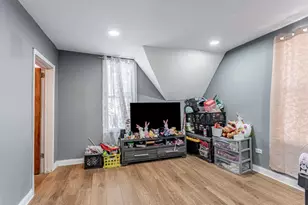 5727 S Hermitage Ave, Chicago, IL 60636 - Photo 22