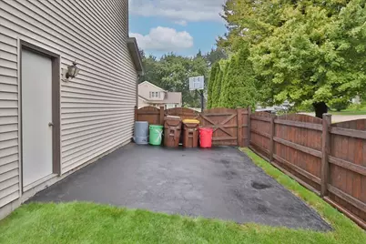 10616 Carl Street, Huntley, IL 60142 - Photo 34
