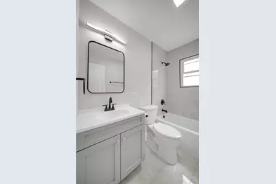 132 N Pinecrest Road, Bolingbrook, IL 60440 - Photo 10
