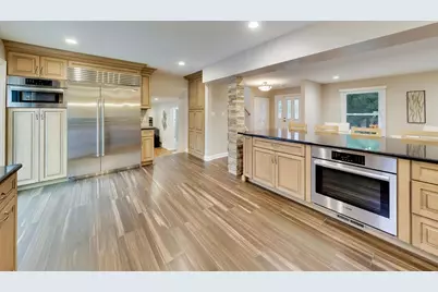 1036 W Skylark Drive, Palatine, IL 60067 - Photo 10