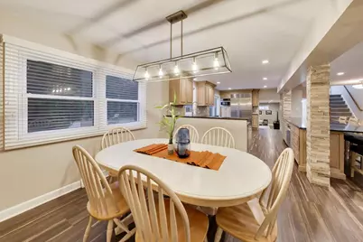 1036 W Skylark Drive, Palatine, IL 60067 - Photo 12