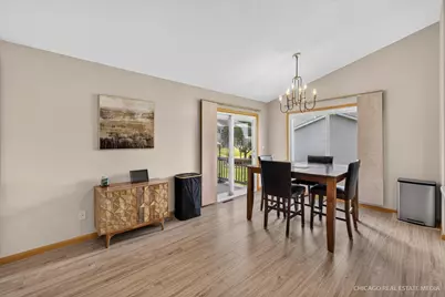 16 King Henry Road, Poplar Grove, IL 61065 - Photo 10