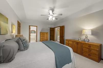 516 Bovidae Circle, Naperville, IL 60565 - Photo 16