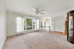 312 Earl Ave, Joliet, IL 60436 - Photo 6