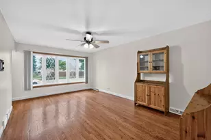 8632 W Ainslie St, Norridge, IL 60706 - Photo 6