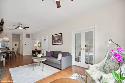 2008 W Roscoe Street #2, Chicago, IL 60618 - Photo 4