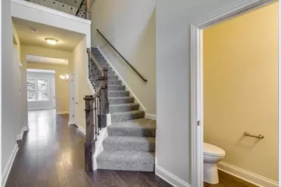 331 Camberley Lane, Lincolnshire, IL 60069 - Photo 2