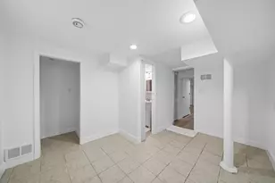 3242 N Oleander Ave, Chicago, IL 60634 - Photo 16
