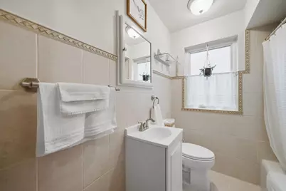 3242 N Oleander Avenue, Chicago, IL 60634 - Photo 10