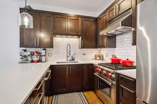 120 N Halsted St, Chicago, IL 60661 - Photo 2