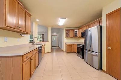 1582 Sun Ridge Drive, Bourbonnais, IL 60914 - Photo 8
