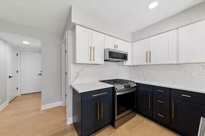 125 Alsace Court, Bloomingdale, IL 60108 - Photo 8