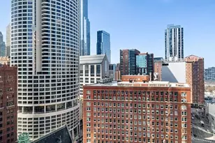 111 E Chestnut St, Chicago, IL 60611 - Photo 28