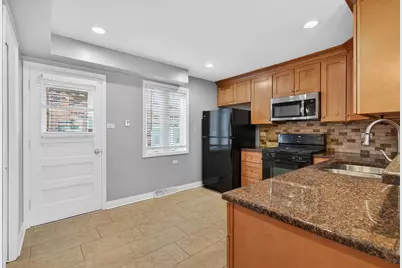 15 S Waiola Avenue #6, La Grange, IL 60525 - Photo 16