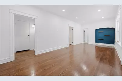 710 E 92nd Place, Chicago, IL 60619 - Photo 10